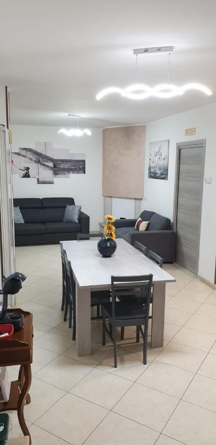 Da Lulu Apartment Полиняно а Маре Екстериор снимка